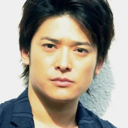 高岡蒼佑