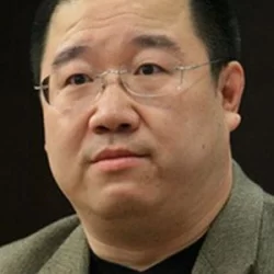 英达