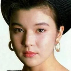 中川安奈