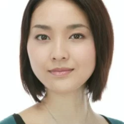 栗原瞳