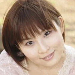 樋口智恵子