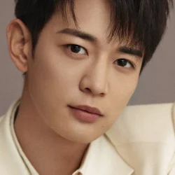 민호