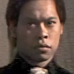 黎強根