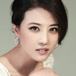 周海媚