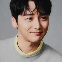 변요한