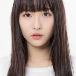 浅川梨奈