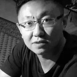 姚雷