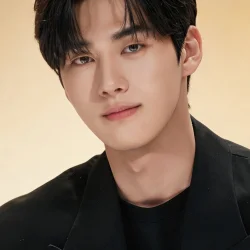 홍민기