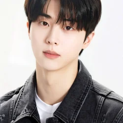 김무준