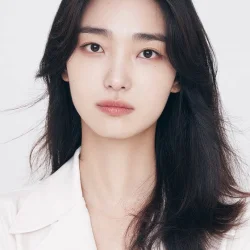 이주연