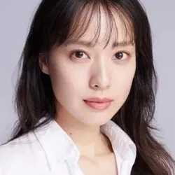 戸田恵梨香