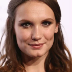 Ana Girardot