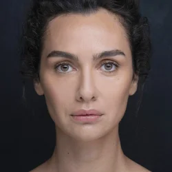 Birce Akalay