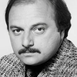 Dennis Franz