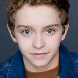 Gavin Lewis