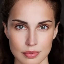 Heida Reed