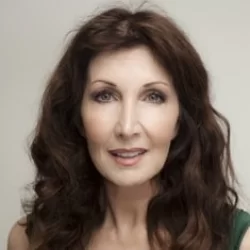 Joanna Gleason