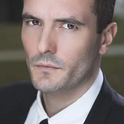 Jonathan Drew