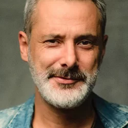 Камиль Гюлер