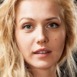 Карина Андоленко