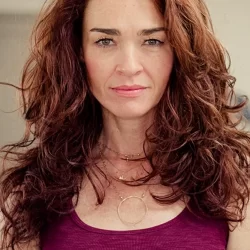 Karina Logue