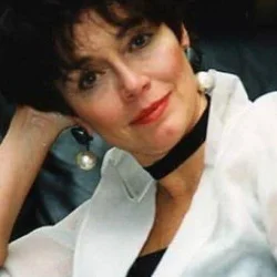 Kathleen Barr