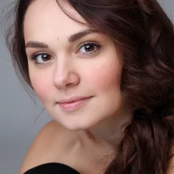 Katrin Assi