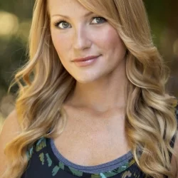 Kimberley Warnat