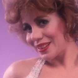 Kitten Natividad