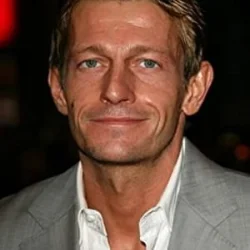 Leo Gregory