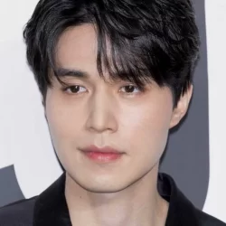 Ли Дон Ук
