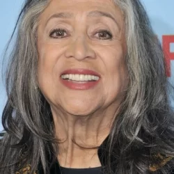 Liz Torres