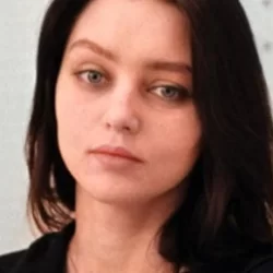 Nastya Golubeva Carax