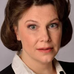 Нелли Неведина