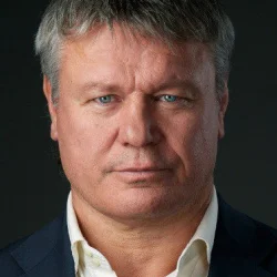 Олег Тактаров