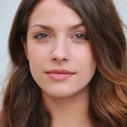Paige Spara