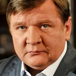 Роман Мадянов