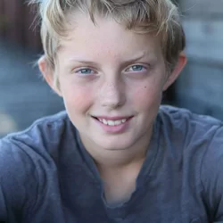 Rowan Longworth