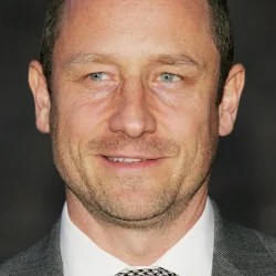 Sam Robards