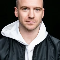 Sean Evans