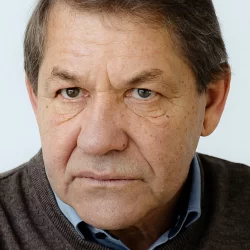 Сергей Власов