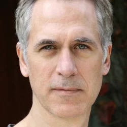 Tom Amandes