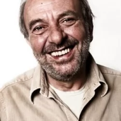 Vauro Senesi