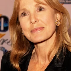 Victoria Tennant